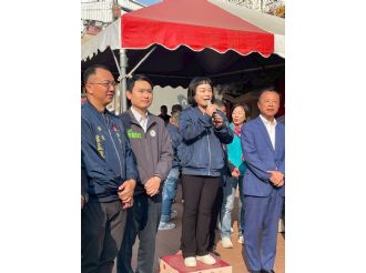 115年2月18日初二縣長至六興宮發紅包