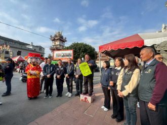 115年2月18日初二縣長至六興宮發紅包