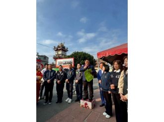 115年2月18日初二縣長至六興宮發紅包