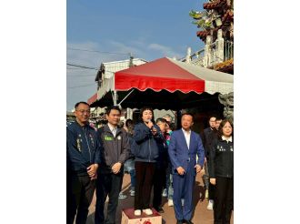 115年2月18日初二縣長至六興宮發紅包
