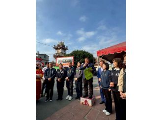 115年2月18日初二縣長至六興宮發紅包