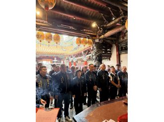 115年1月26日新港鄉公所安心、用心，普發振興禮金3000元，在溪北六興宮一心禀告，萬誠上達，恭請媽祖鑒納，加持護佑。